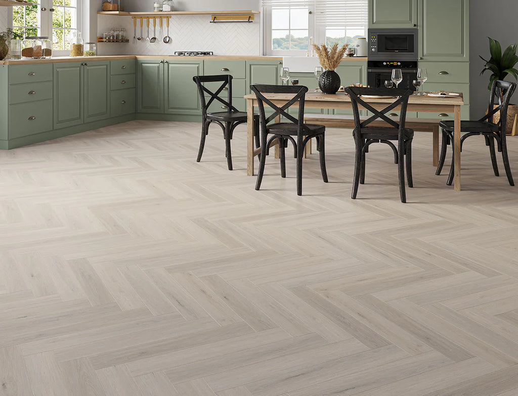 Compton Oak – 5mm Click Vinyl Herringbone LVT