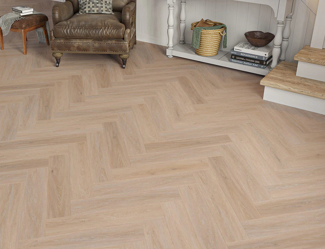 Porthcurno Oak – 6.5mm Click Vinyl Herringbone LVT