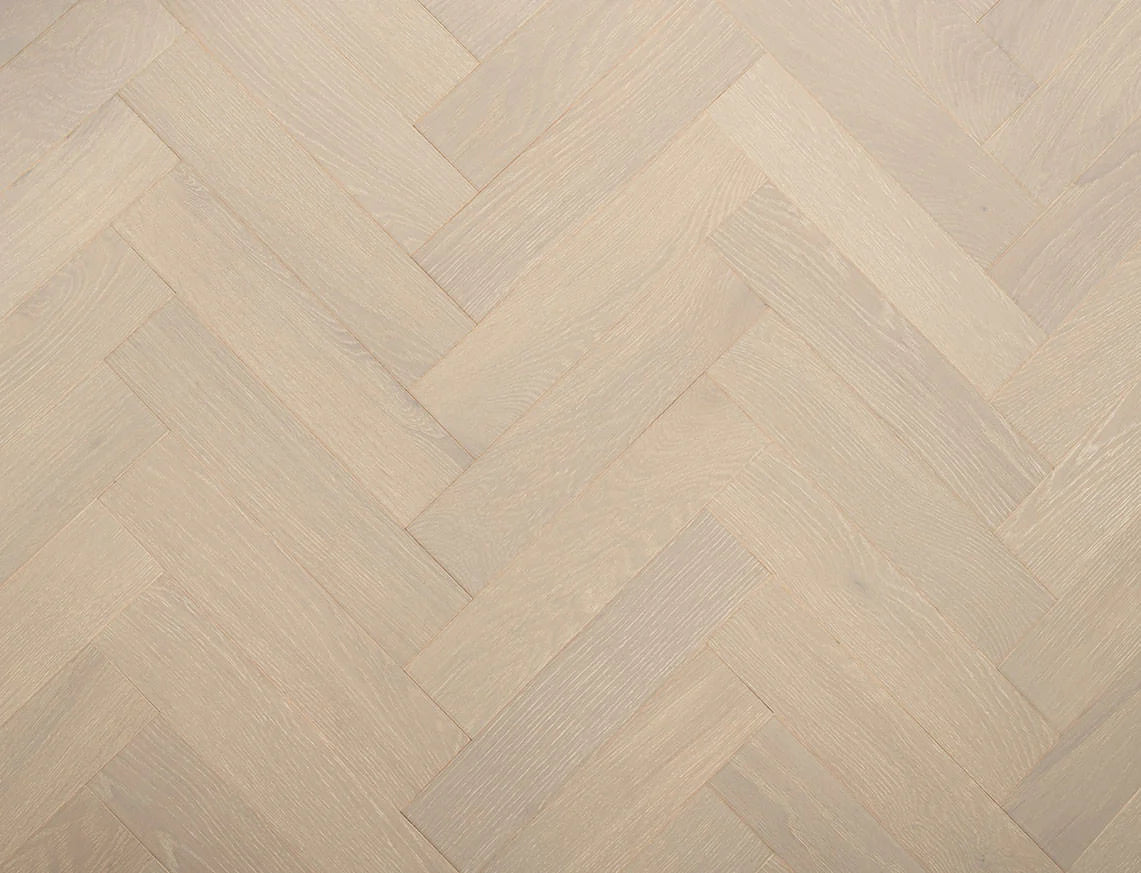 Mercia Oak – 20/6mm Herringbone Engineered Wood
