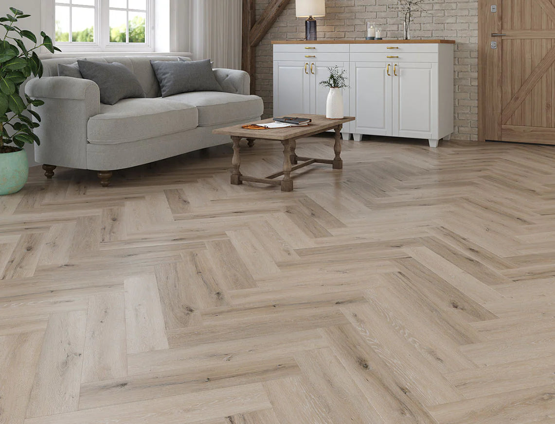 Studland Oak – 5mm Click Vinyl Herringbone LVT