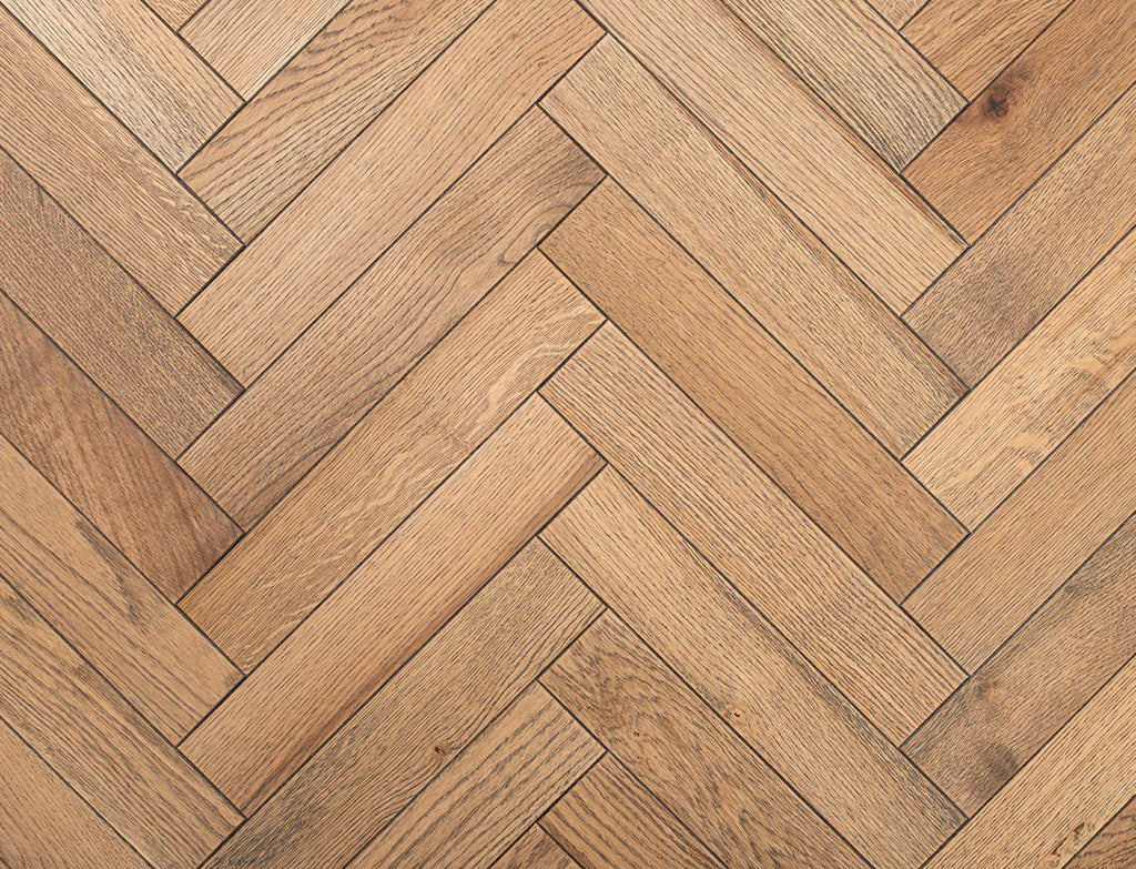 Kingswood Oak – 20/5mm Herringbone Engineered Wood
