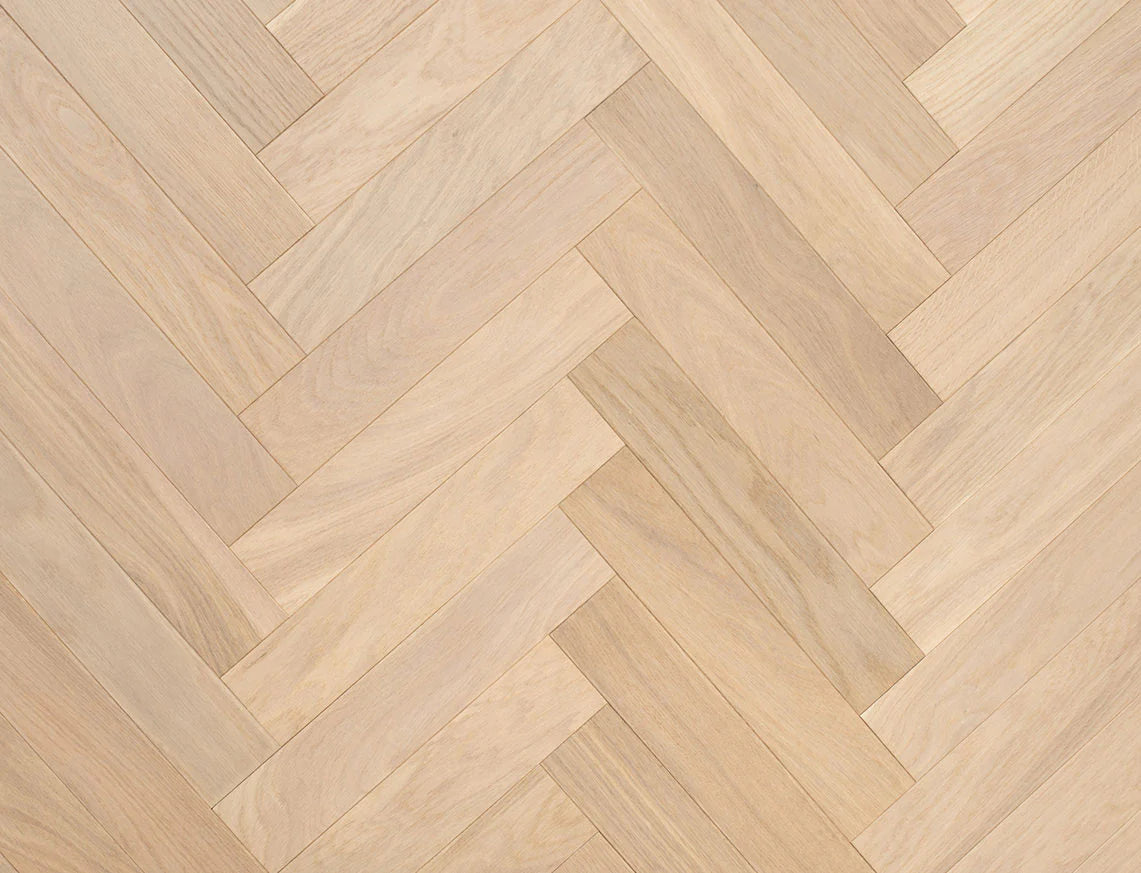 Samphire Oak – FSC 10/2.5mm Herringbone Engineered Wood