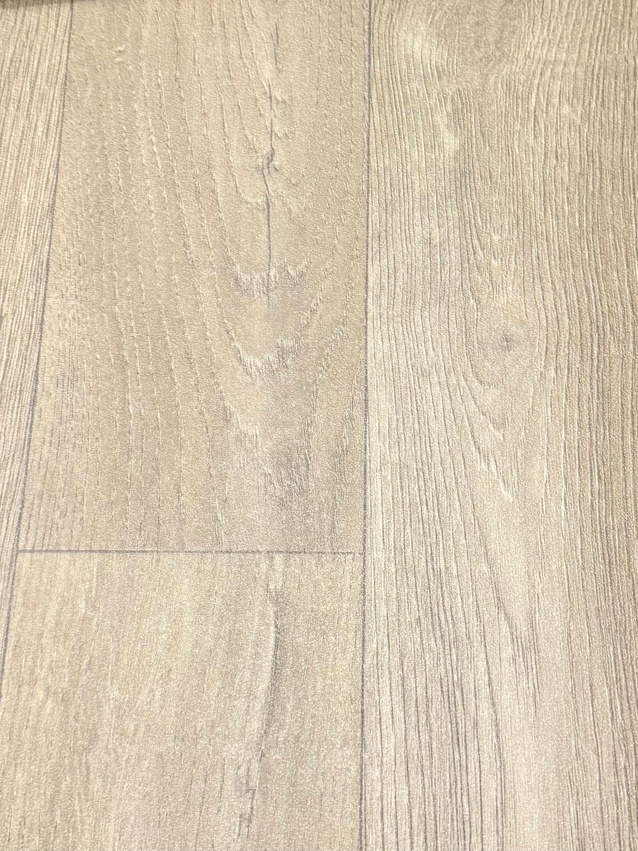 Lasso Collection – Country Oak