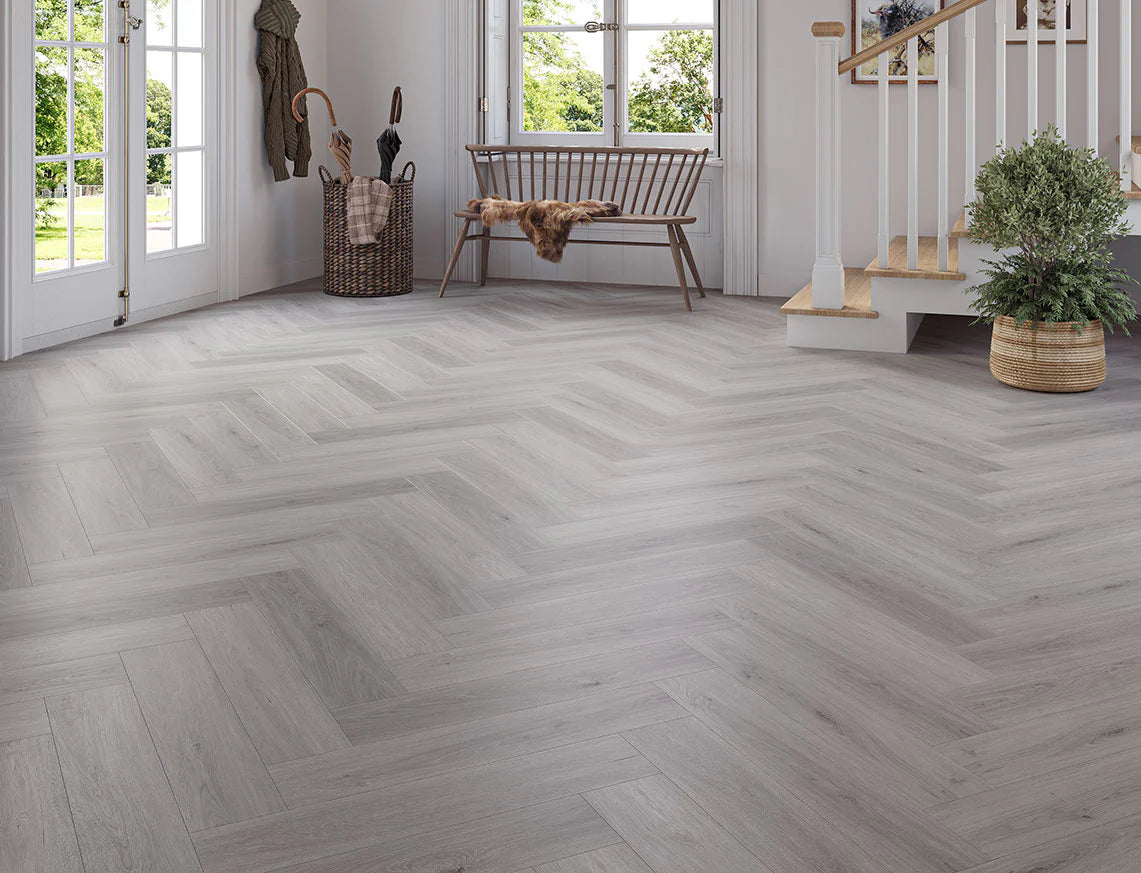 Kynance Oak – 6.5mm Click Vinyl Herringbone LVT