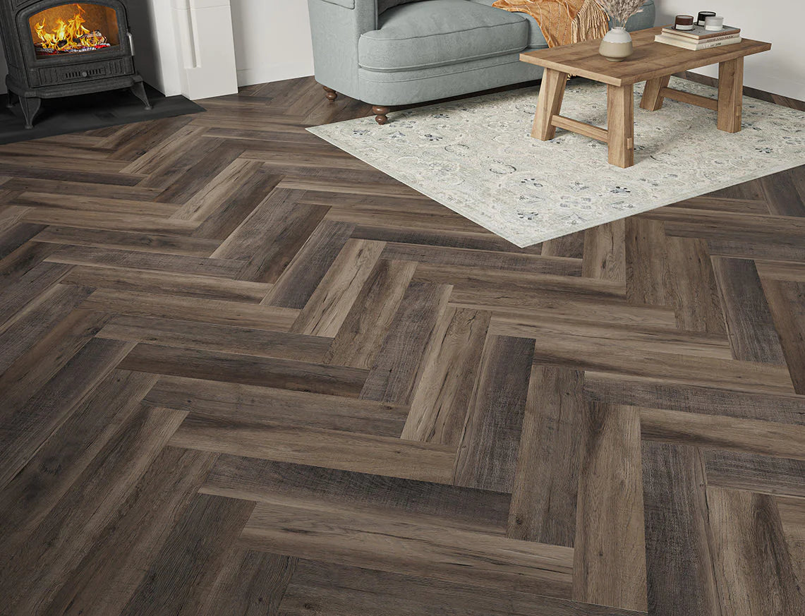 Pentle Oak – 6.5mm Click Vinyl Herringbone LVTe