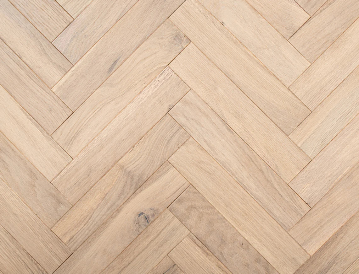Aversley Oak – 20/5mm Herringbone Engineered Wood